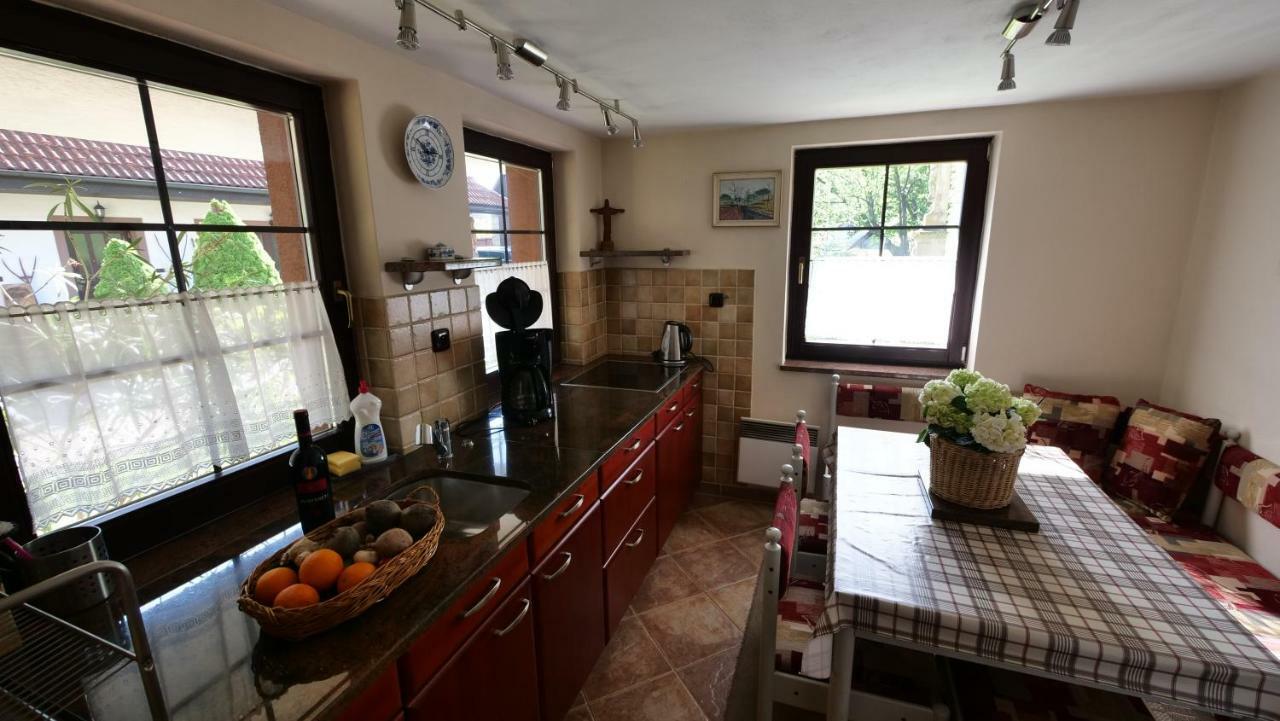 Apartman Kristina Ivachnova 49 Bešeňová Екстериор снимка